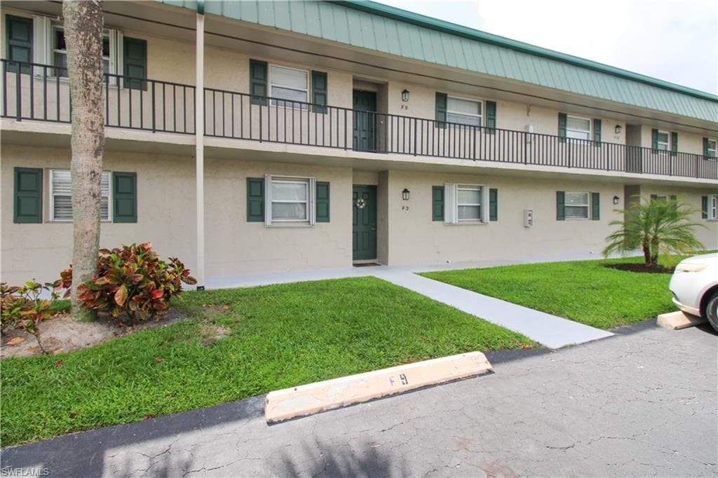 600 Valley Stream DR F9-2