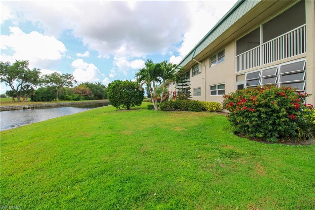 600 Valley Stream DR F9-45