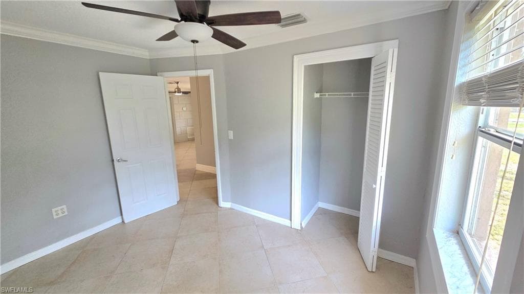 5529 Hardee ST-10