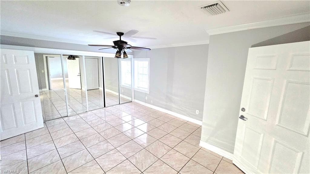 5529 Hardee ST-8