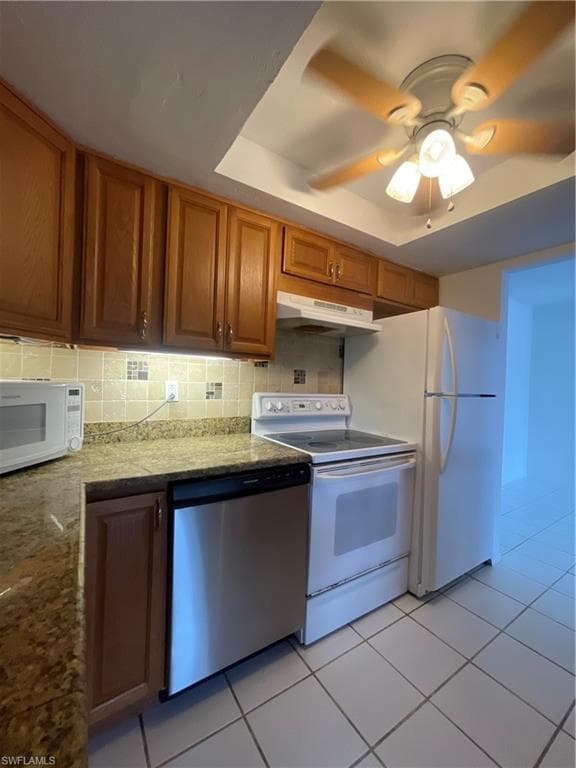 3704 Broadway 318-12