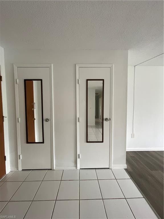 3704 Broadway 318-28