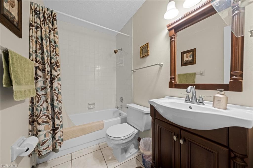 7068 Nantucket CIR 7-16