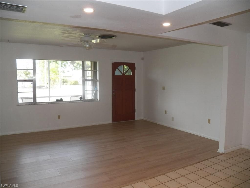 1768 Coral Point DR-9