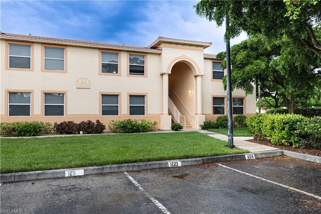 15449 Bellamar CIR 1225-9