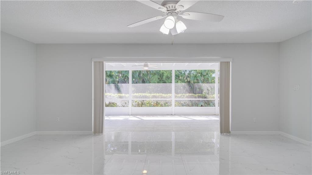 5657 Eichen CIR E-8