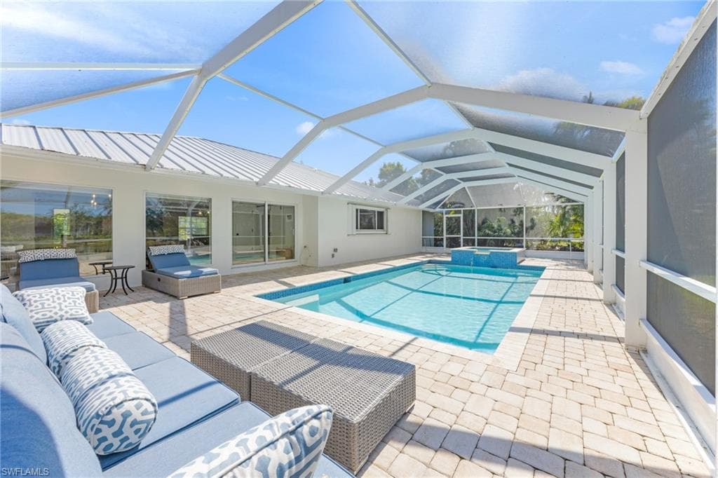 283 Palm Lake DR-12