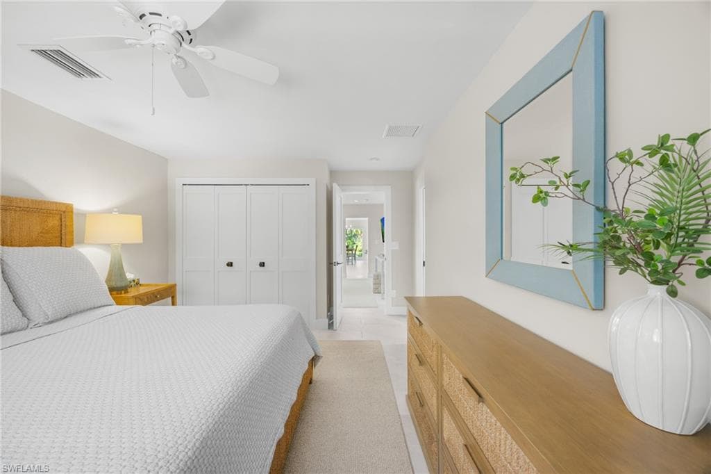 283 Palm Lake DR-19