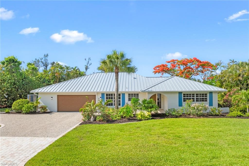 283 Palm Lake DR-8