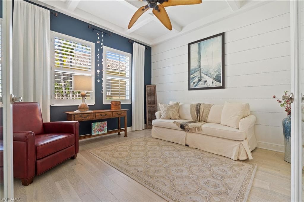 10600 Carena CIR-11