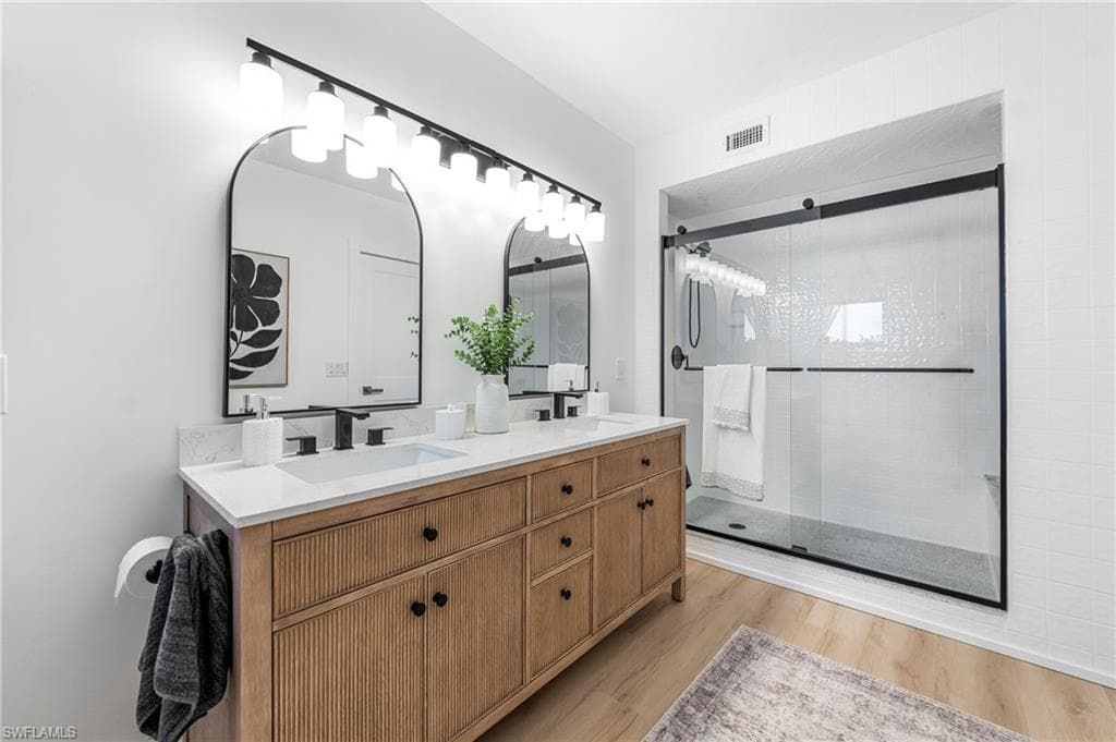 1920 Virginia AVE 601-17
