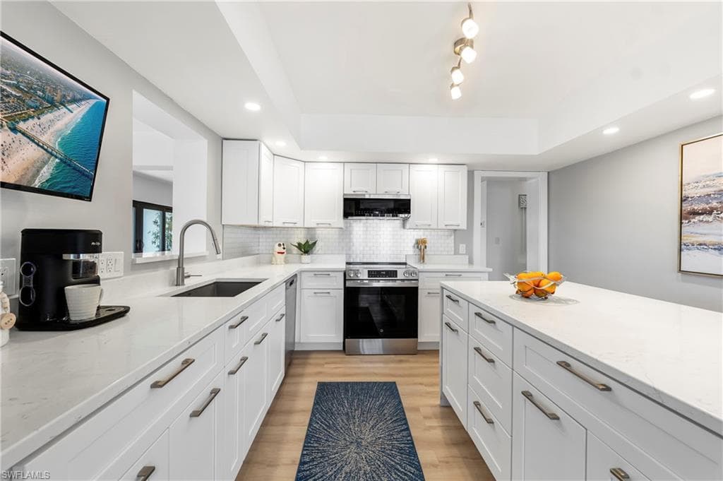 1920 Virginia AVE 601-9