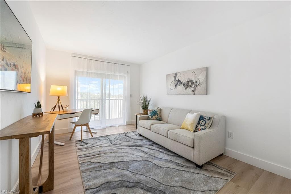 1920 Virginia AVE 601-18