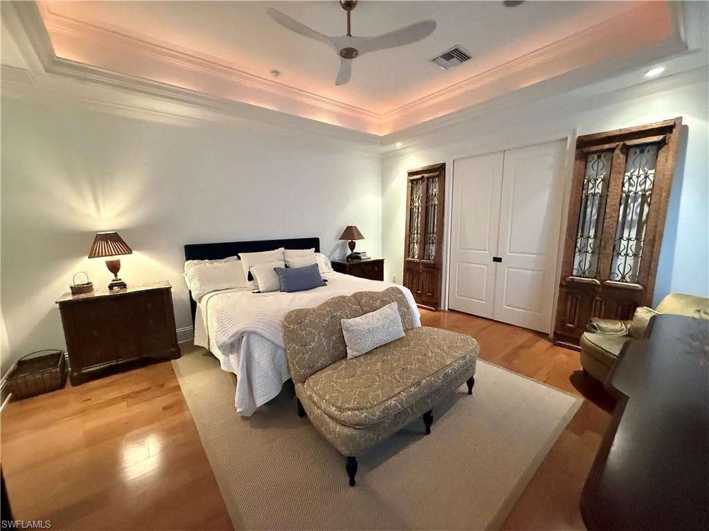 2056 Mission DR-21