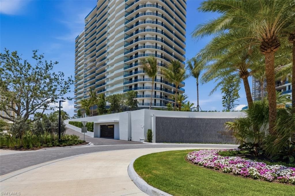 5100 Seagrass BLVD 901-30