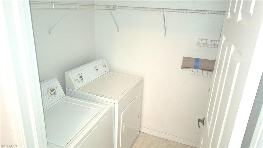 4645 Saint Croix LN 1324-11