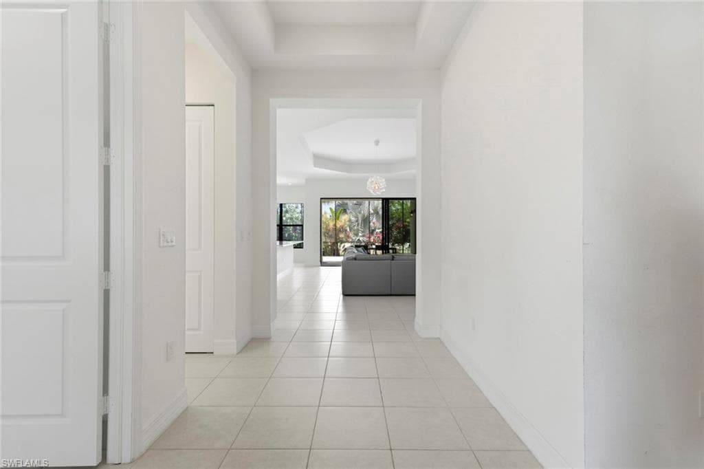 4715 Kensington CIR-24
