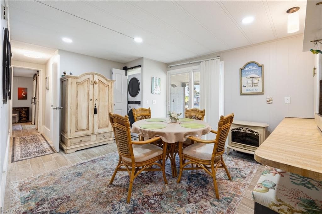 14704 Patrick Henry RD-6
