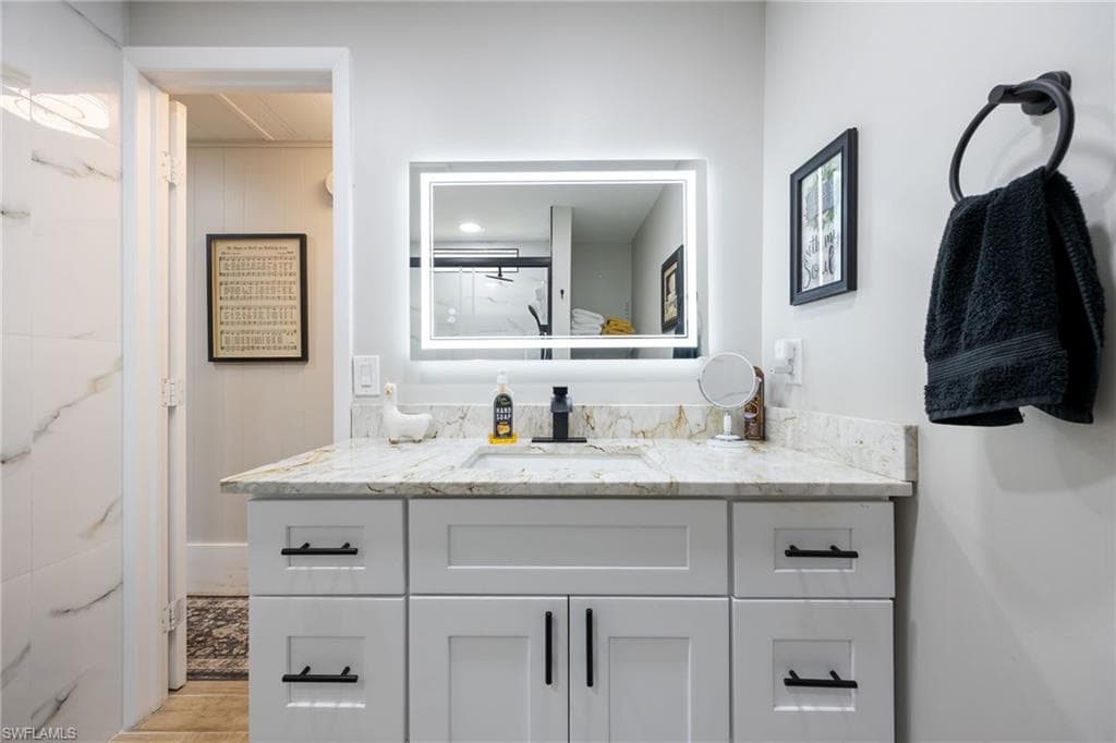 14704 Patrick Henry RD-26
