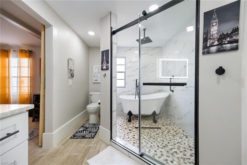 14704 Patrick Henry RD-22