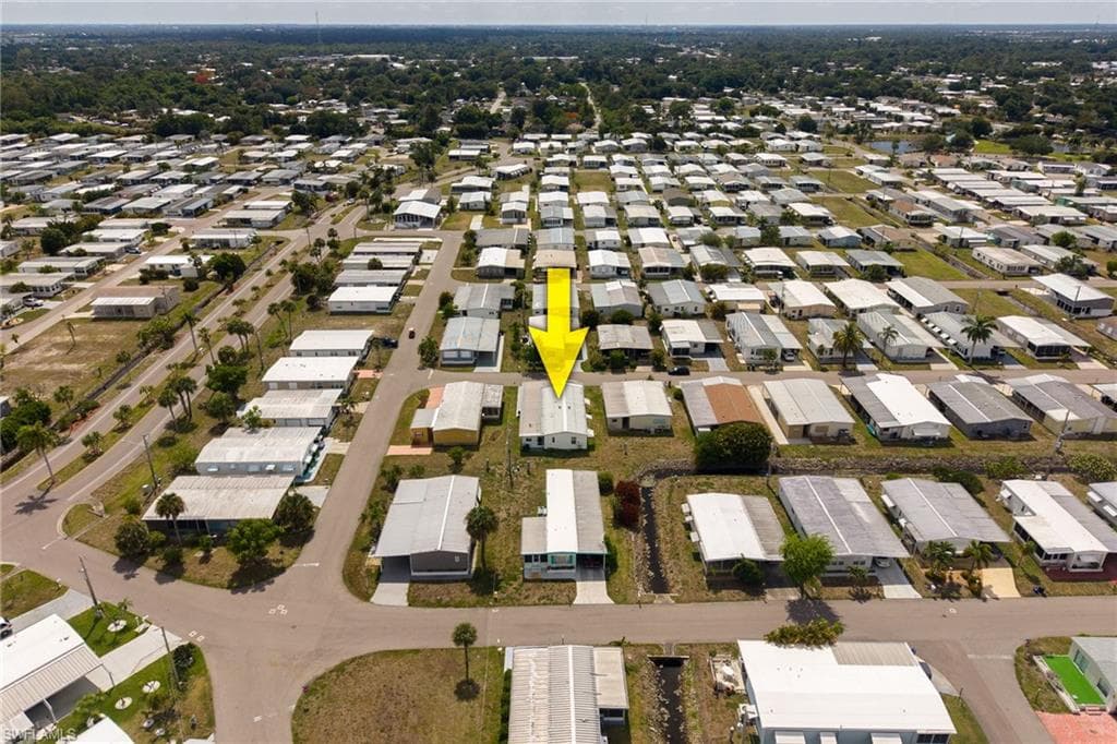 14704 Patrick Henry RD-36