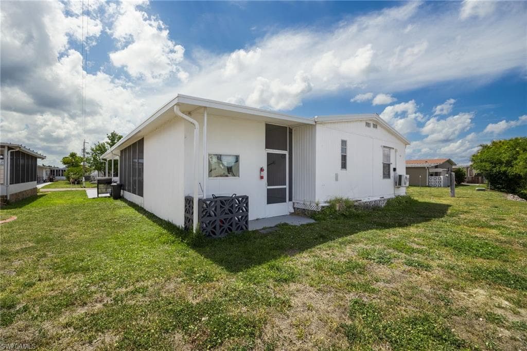 14704 Patrick Henry RD-32