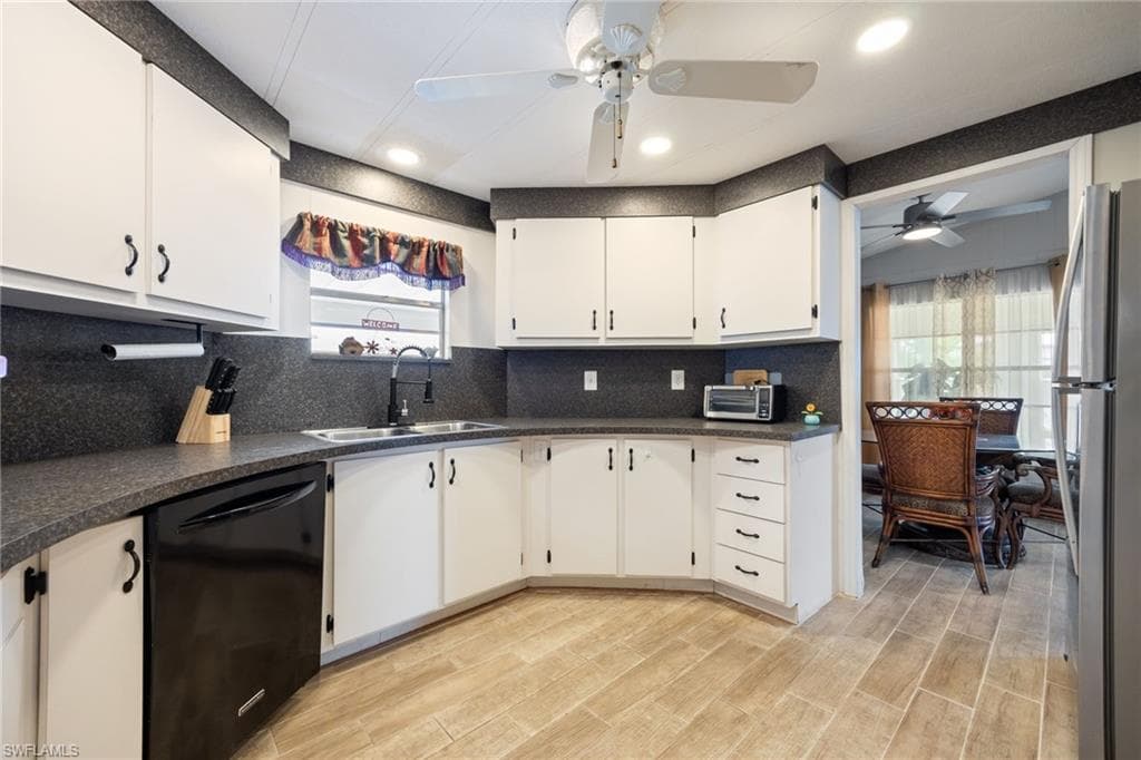 14704 Patrick Henry RD-19