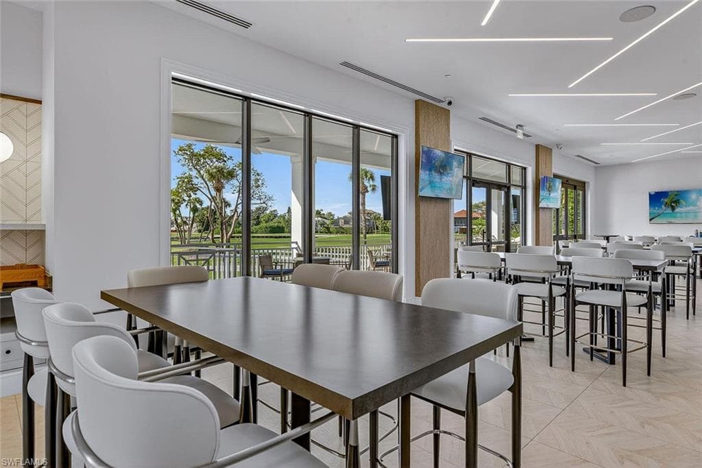707 Waterside DR-18