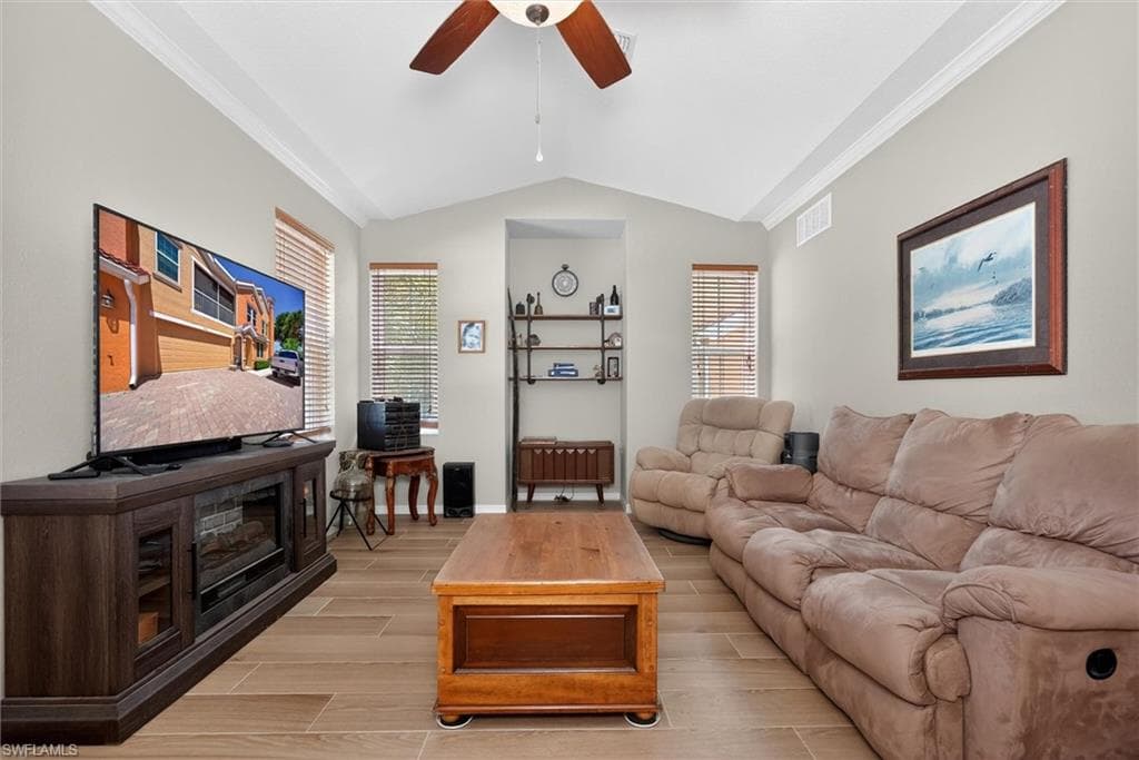 1806 Concordia Lake CIR 2210-2