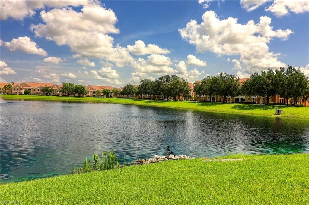 1806 Concordia Lake CIR 2210-19