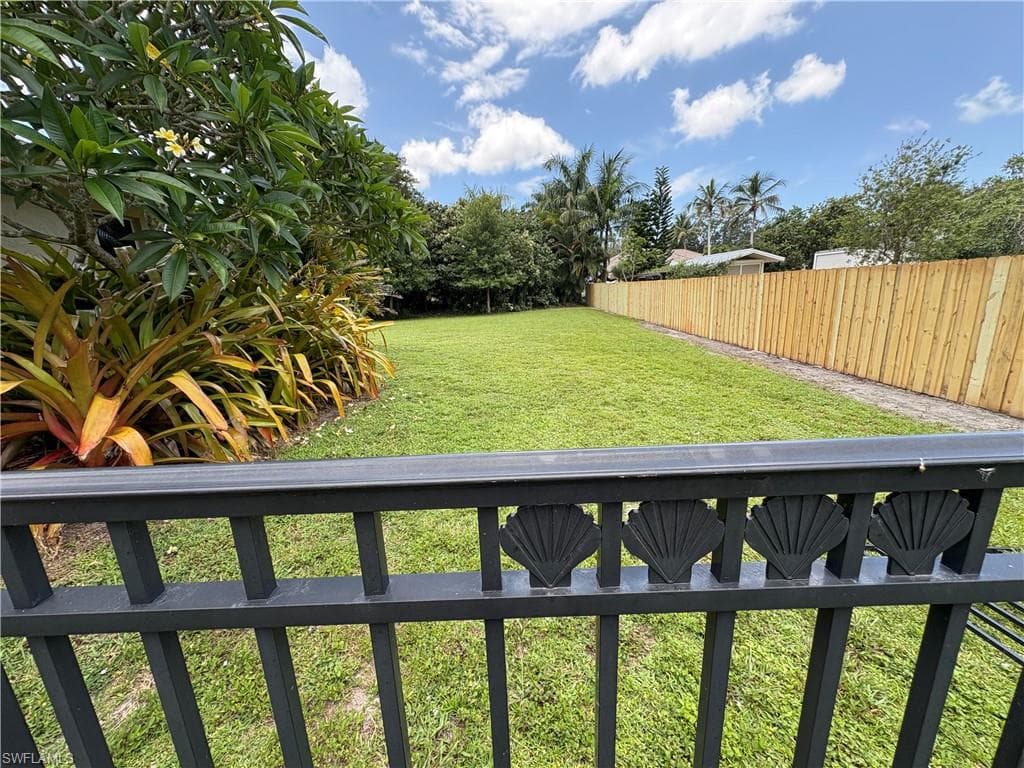 5232 Raintree LN-46