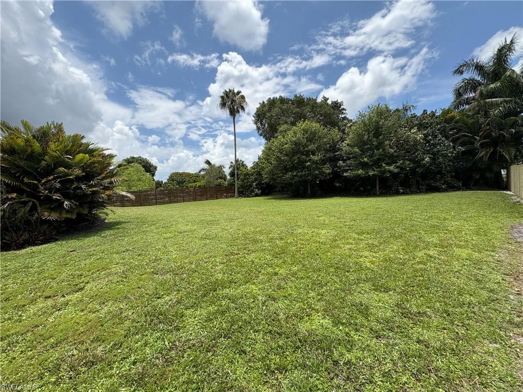 5232 Raintree LN-47