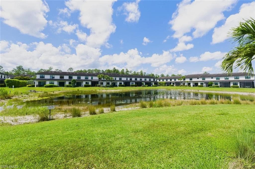 7345 Rockefeller DR-42