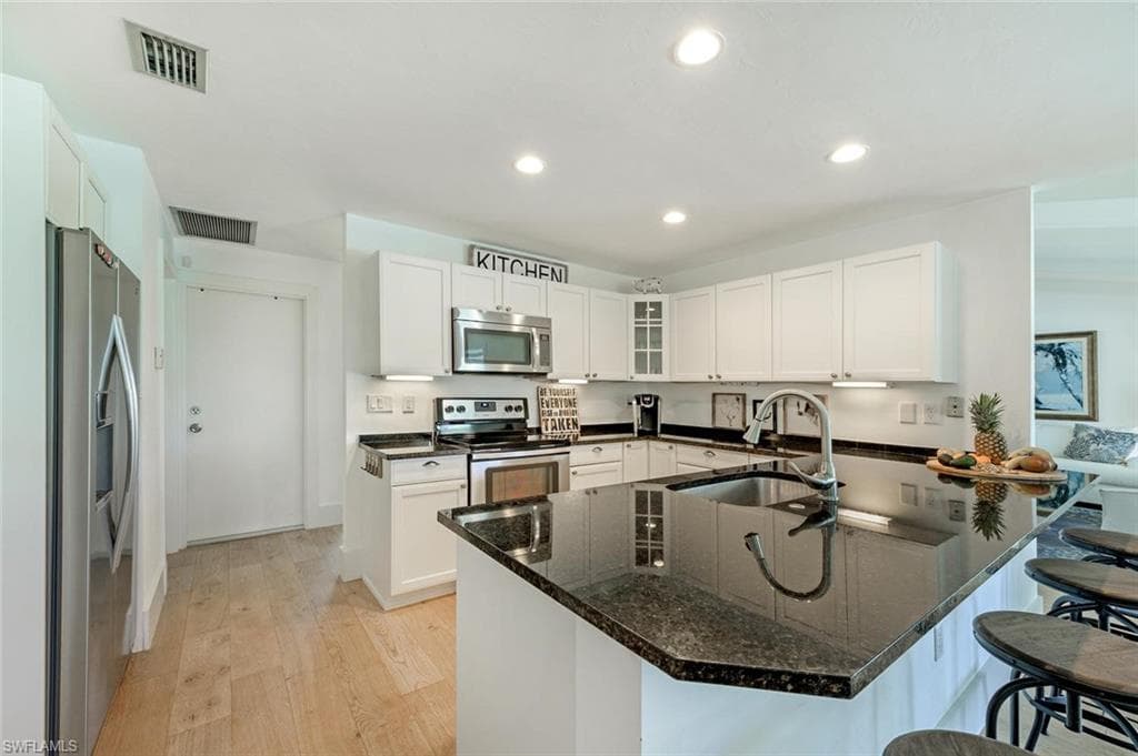 239 Torrey Pines PT-23