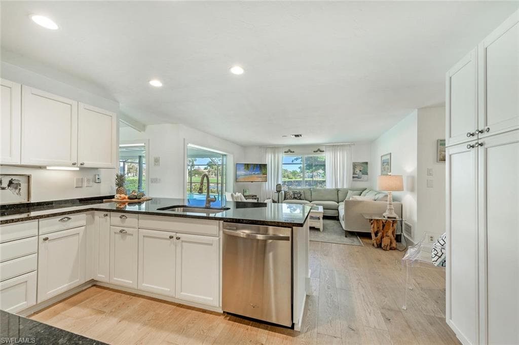 239 Torrey Pines PT-25