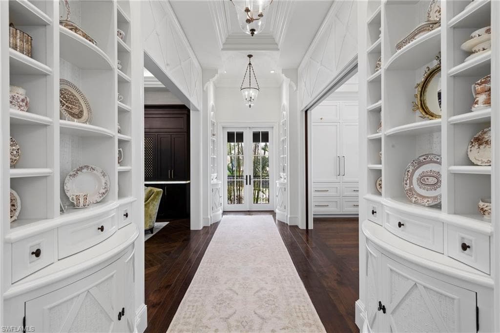 3675 Gordon DR-29