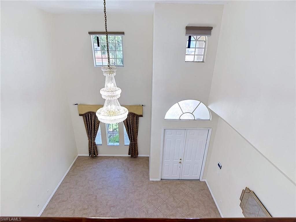 15641 Alton DR-23