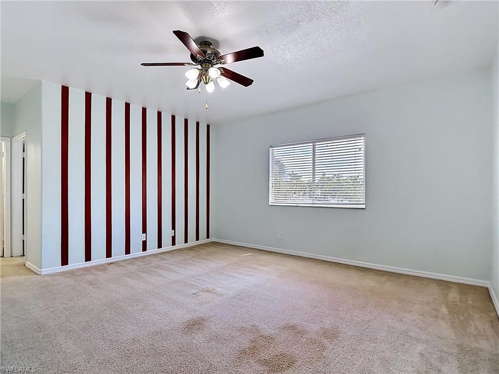 15641 Alton DR-31