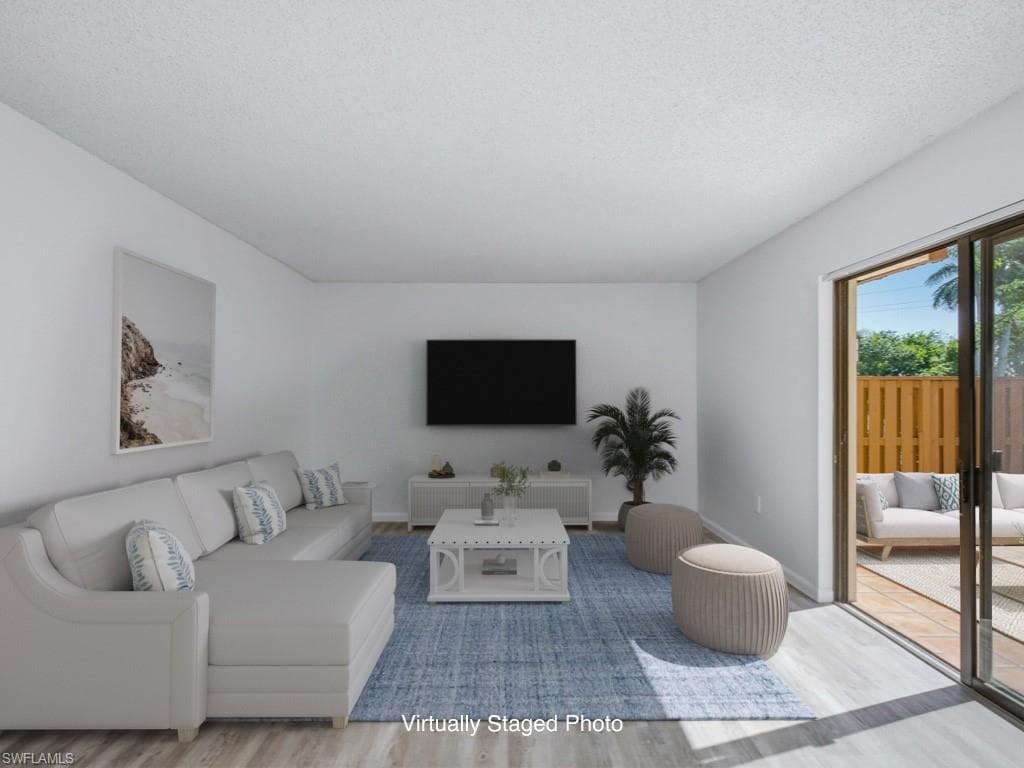 5247 Cedarbend DR 2-6