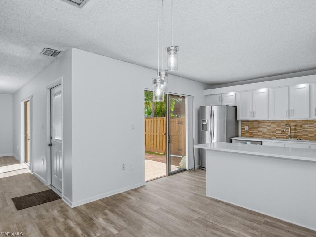5247 Cedarbend DR 2-11