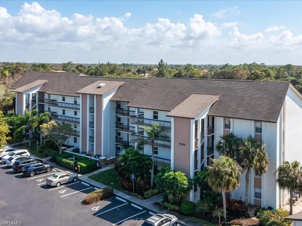 1520 Imperial Golf Course BLVD 211-2
