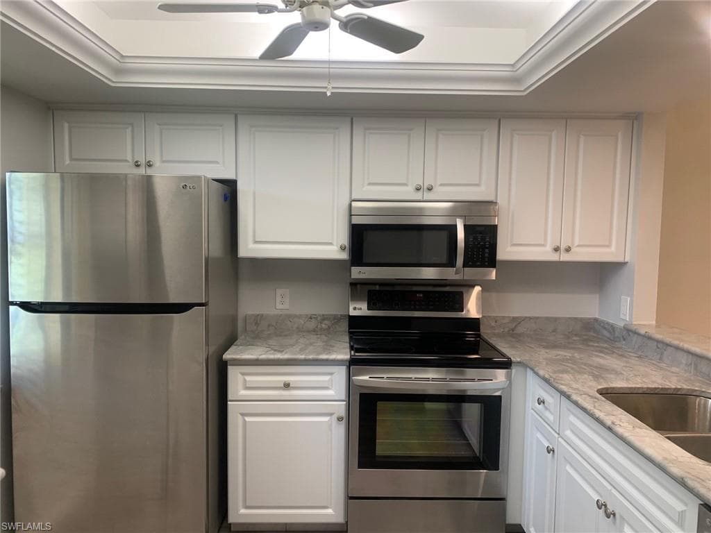 8715 Charter Club CIR 4-5