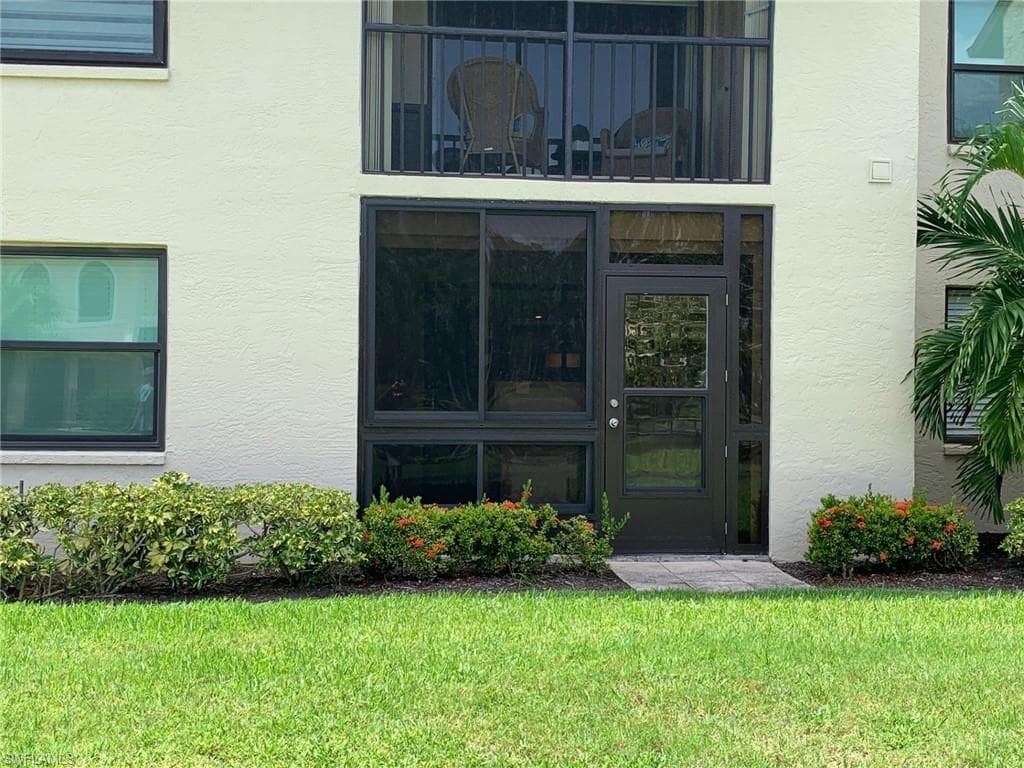 8715 Charter Club CIR 4-24