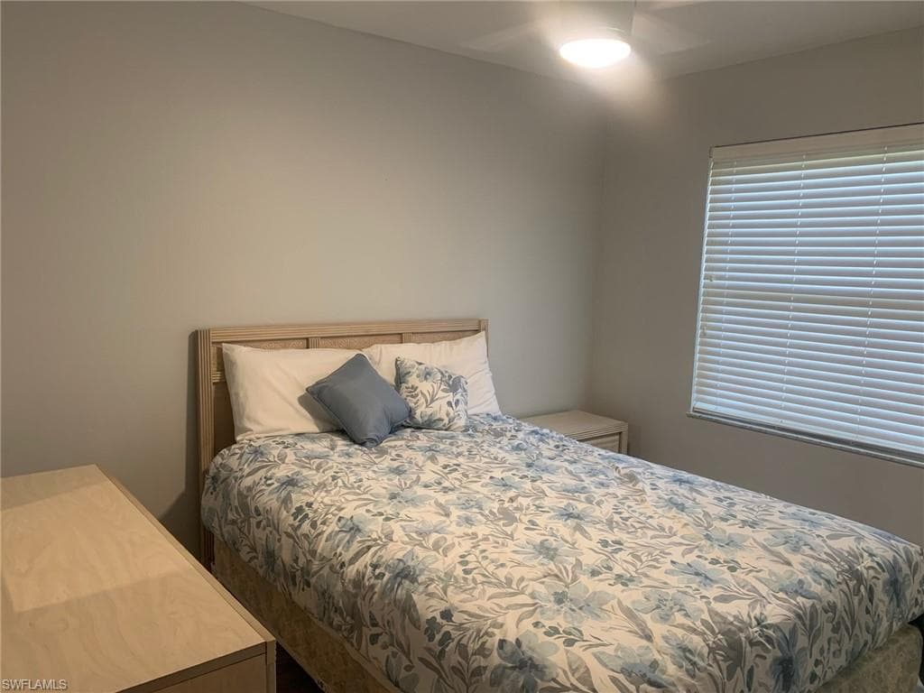 8715 Charter Club CIR 4-10
