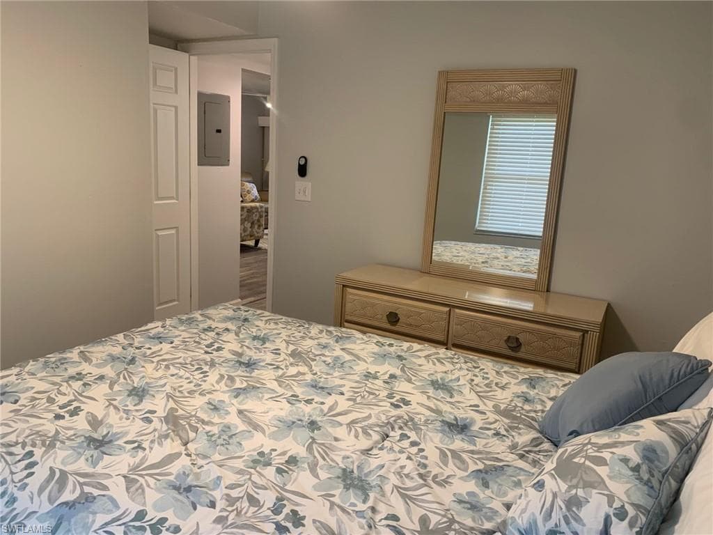 8715 Charter Club CIR 4-11