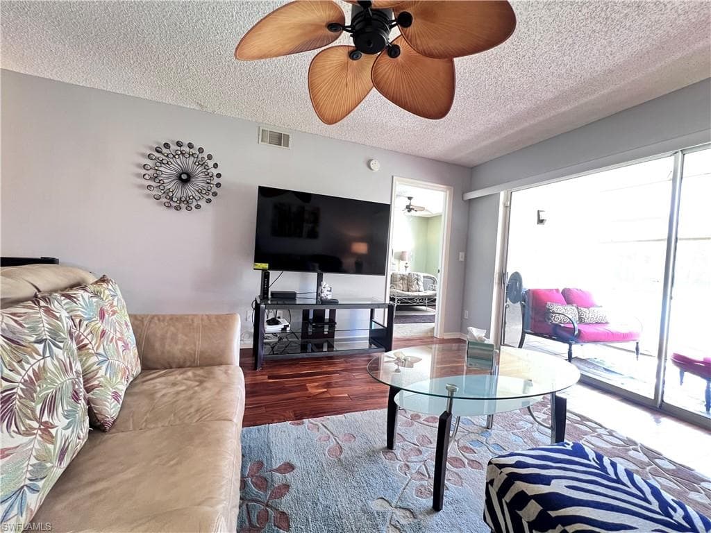 717 Landover CIR 103-3