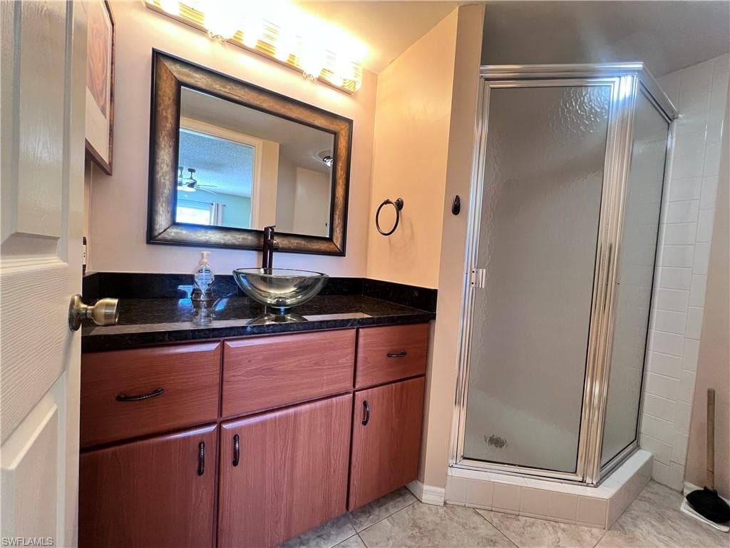 717 Landover CIR 103-10