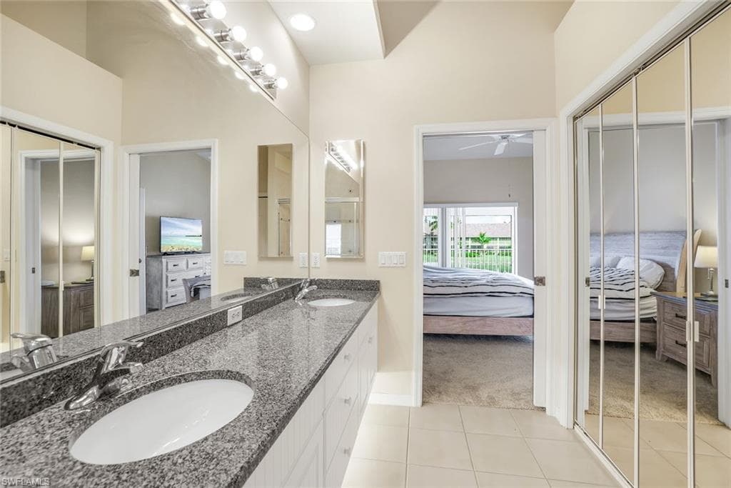 2395 Bayou LN 7304-17