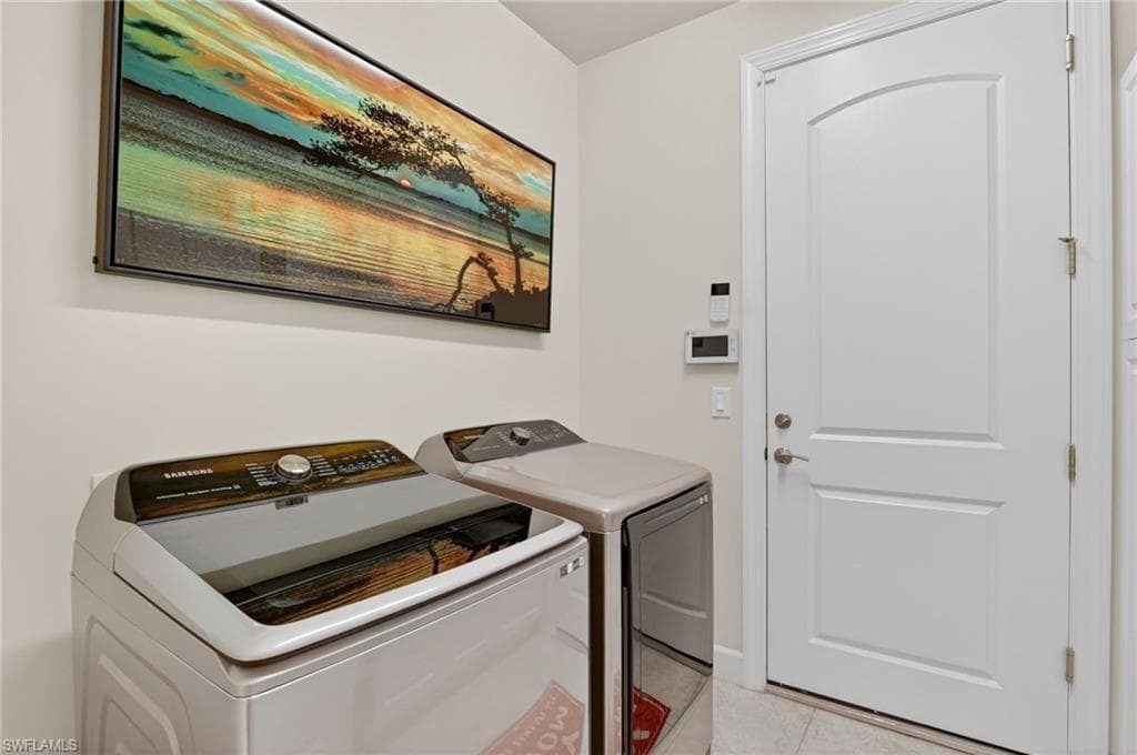 12904 Hadley CT-38