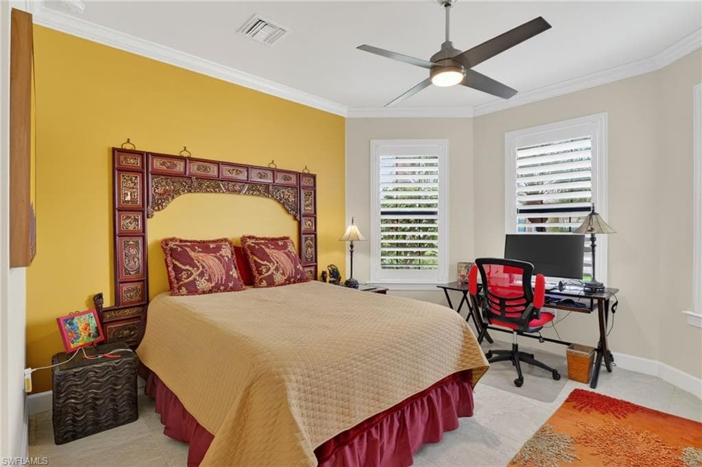 12904 Hadley CT-31
